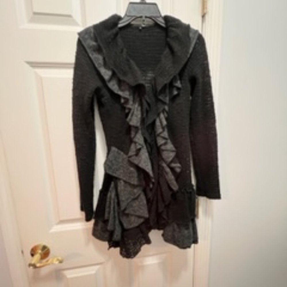 Ryu Anthropologie small ruffle black and gray jacket